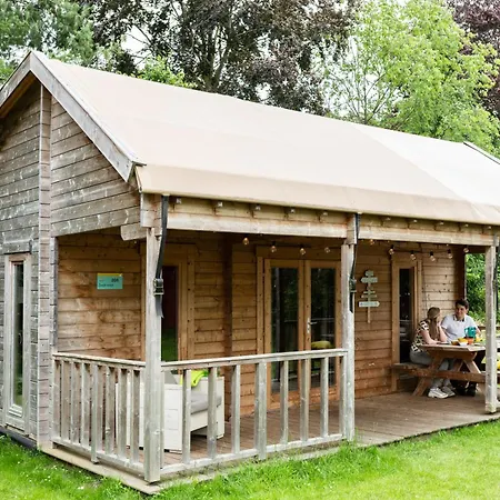 Konijntje Huisje Glamping * Voorthuizen